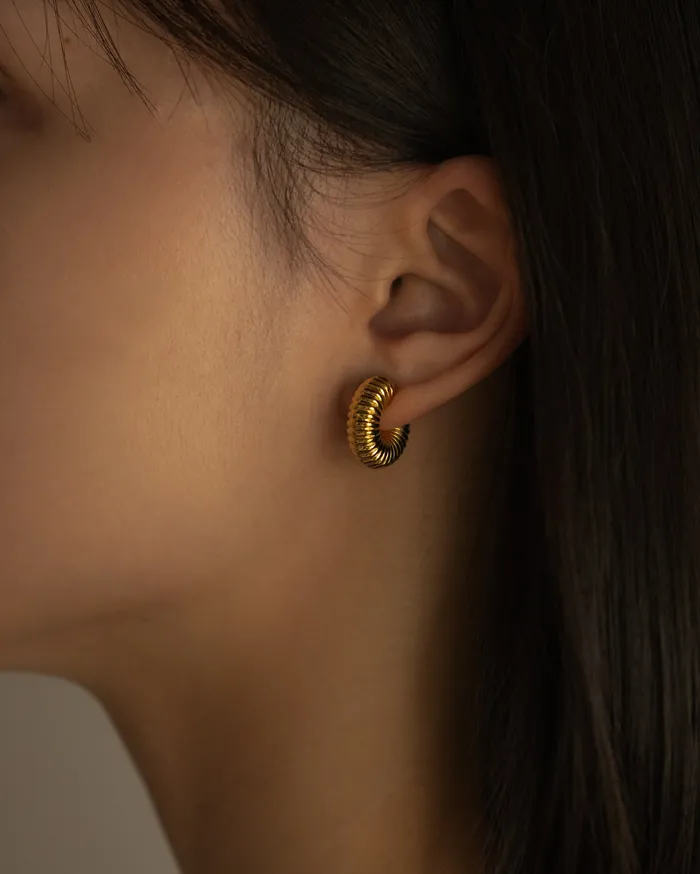 Coletta Mini Macaroni Hoop Earrings MYJN Earrings