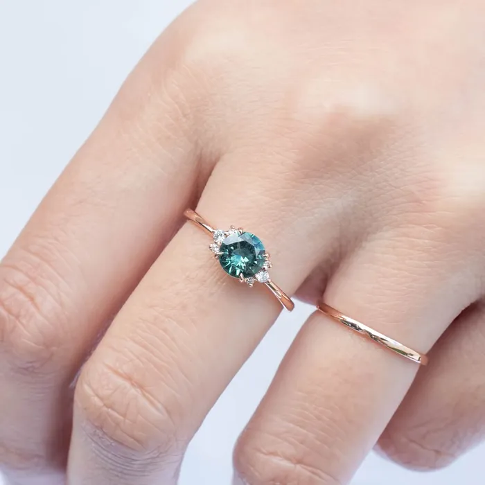 Envero Jewelry Lena Setting Round cut Rings Envero Jewelry Lena Setting Round cut Rings