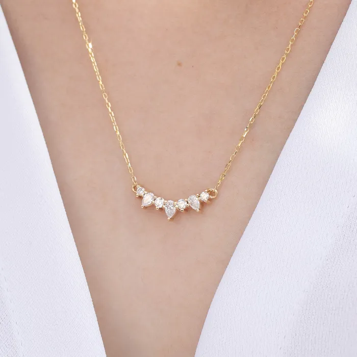 Envero Jewelry Necklaces Gloria Curved Diamond Necklace 7 Stones Envero Jewelry Necklaces Gloria Curved Diamond Necklace 7 Stones