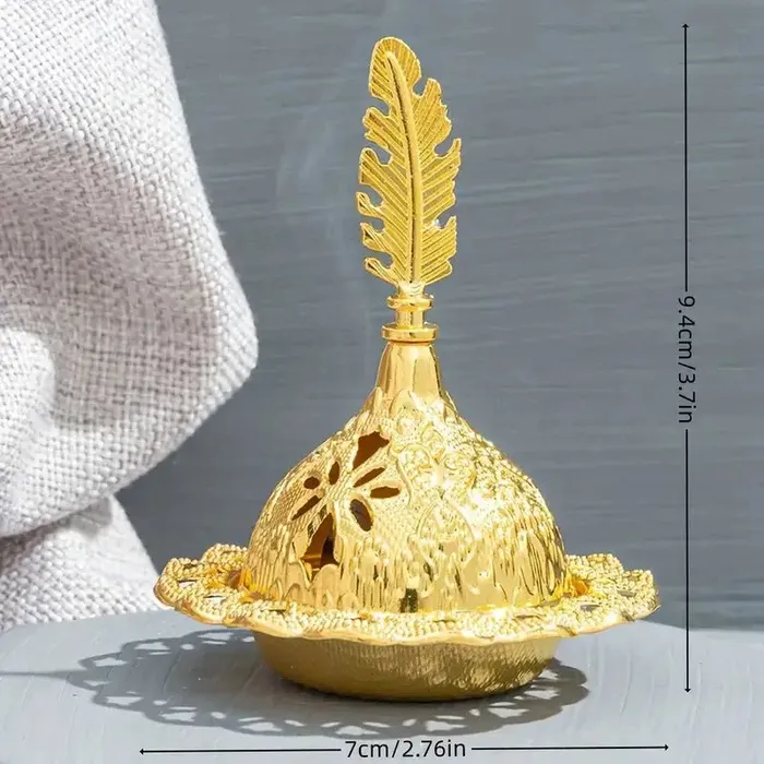 Middle East Golden Incense Burner Magnifique Hearts Earrings