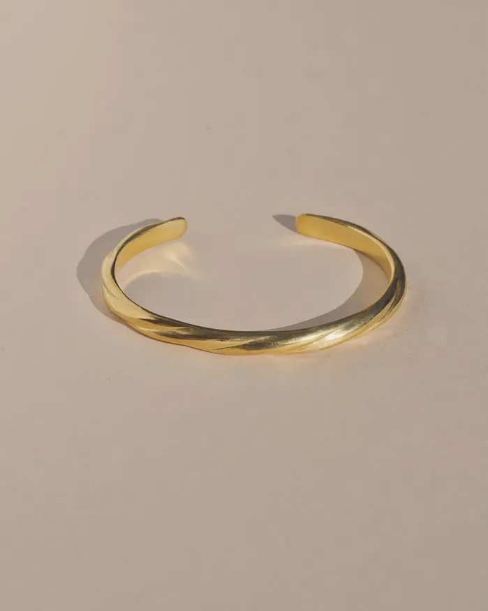 Mountainside Jewelry Ventus Cuff Earrings