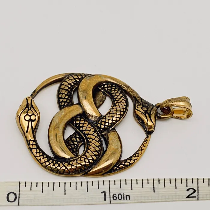 Necklaces Mio Queena Double Snake Stainless Steel Pendant