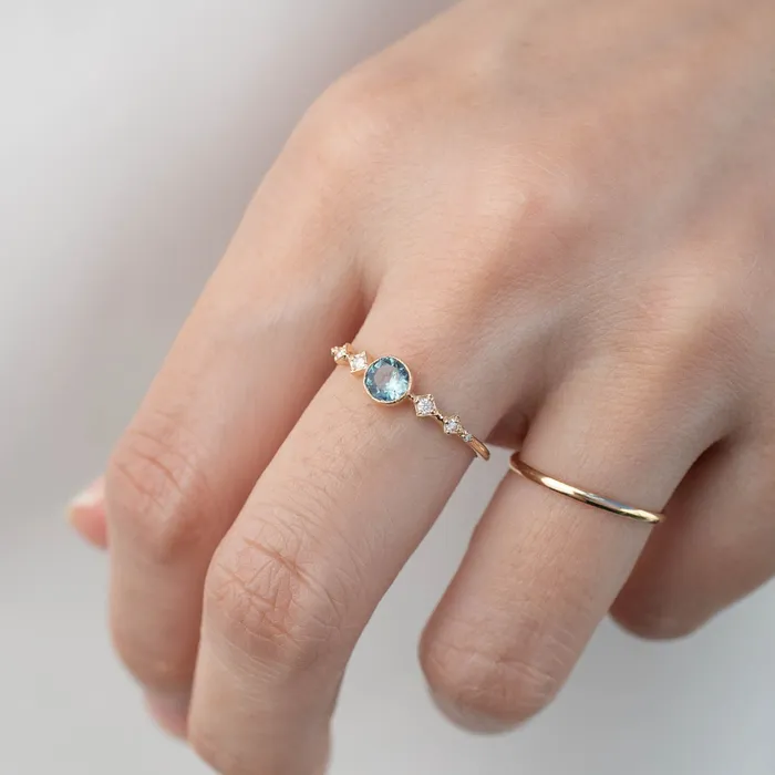 Rings Celeste Ring 45mm 045ct Blue Green Montana Sapphire 14k Yellow Gold Envero Jewelry