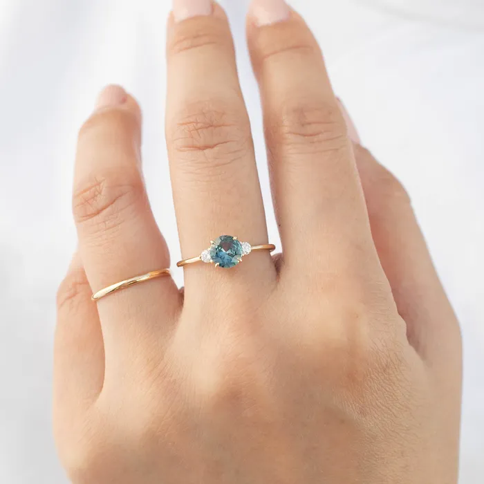 Rings Envero Jewelry Emilie Ring 095ct Blue Green Montana Sapphire One of a kind