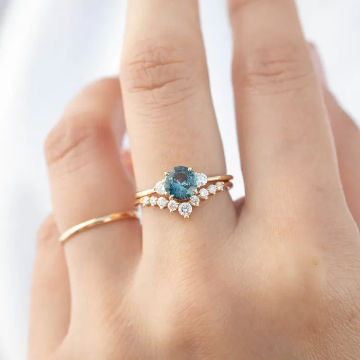 Rings Envero Jewelry Emilie Ring 095ct Blue Green Montana Sapphire One of a kind