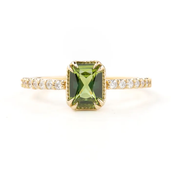 Rings Envero Jewelry Maya Setting EmeraldRadiant cut