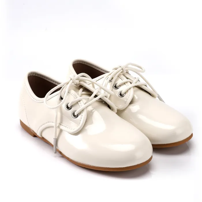 Zeebra Kids Zeebra Kids Patent Leather Lace Ups Pearl Earrings
