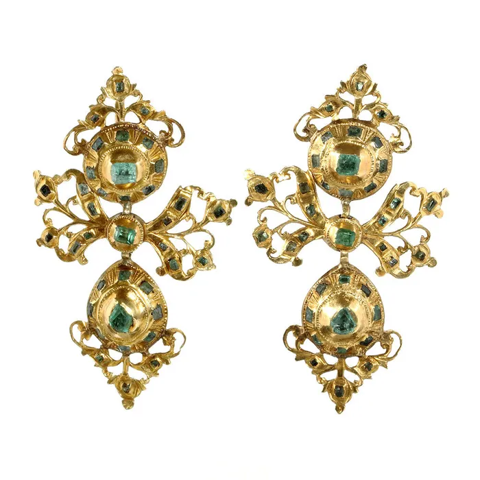 18th Century Iberian Gold Emerald Lazo Drop Earrings Bell Bird Antiques Earrings 18th Century Iberian Gold Emerald Lazo Drop Earrings Bell Bird Antiques Earrings