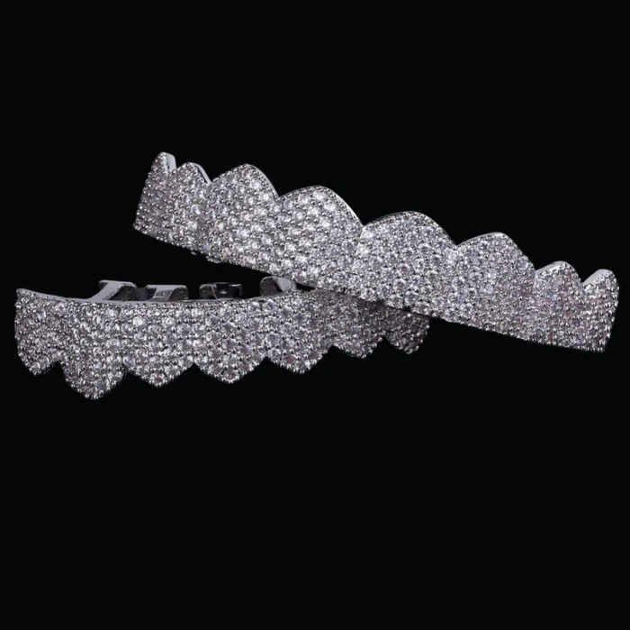 BEST SELLER Earrings 8 Teeth Fang Mouth Iced Out Diamond Grillz