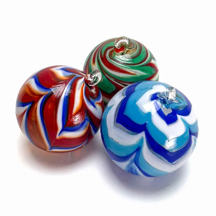 Christmas Balls with Colorful Waves La Fornasotta Necklaces