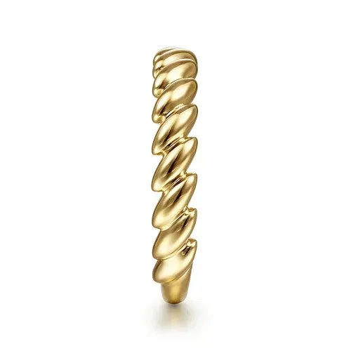 Rings 14K Yellow Gold Tilted Leaf Ring GABRIEL CO