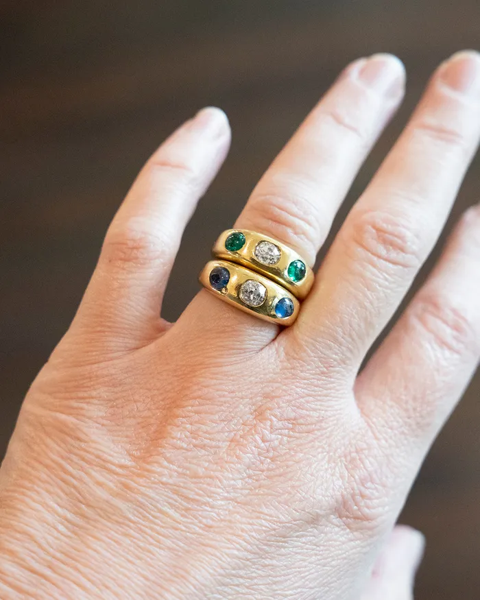 Rings Bell Bird Antiques Antique Flush Set Diamond and Emerald Ring