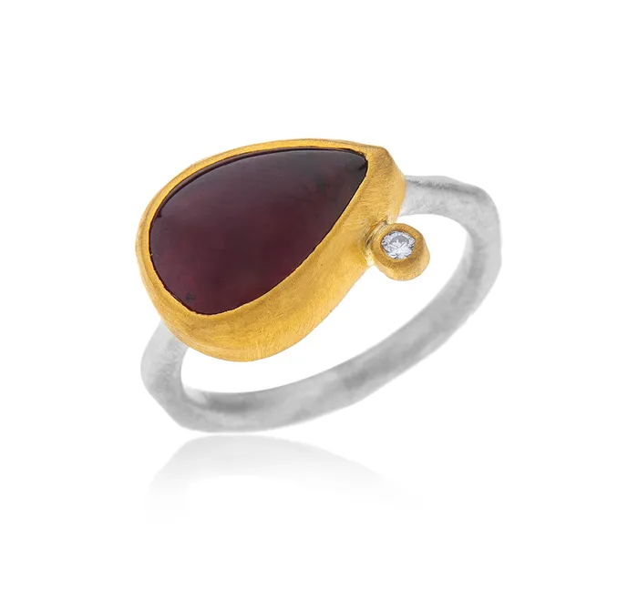 Rings Nava Zahavi Nava Zahavi Lucky Garnet Ring